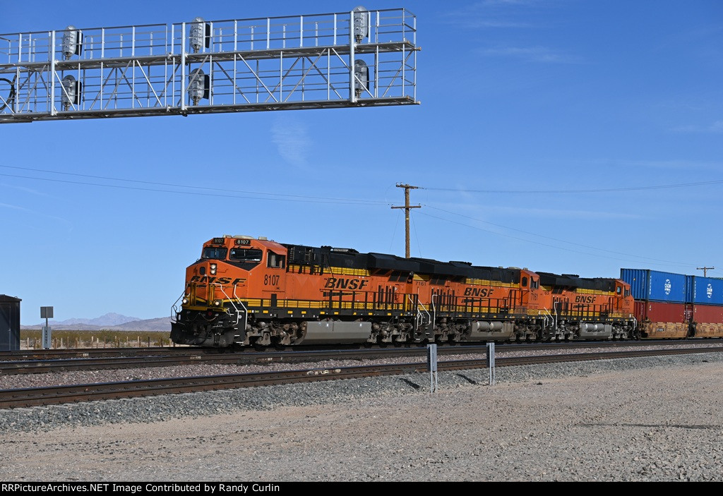 BNSF 8107 West